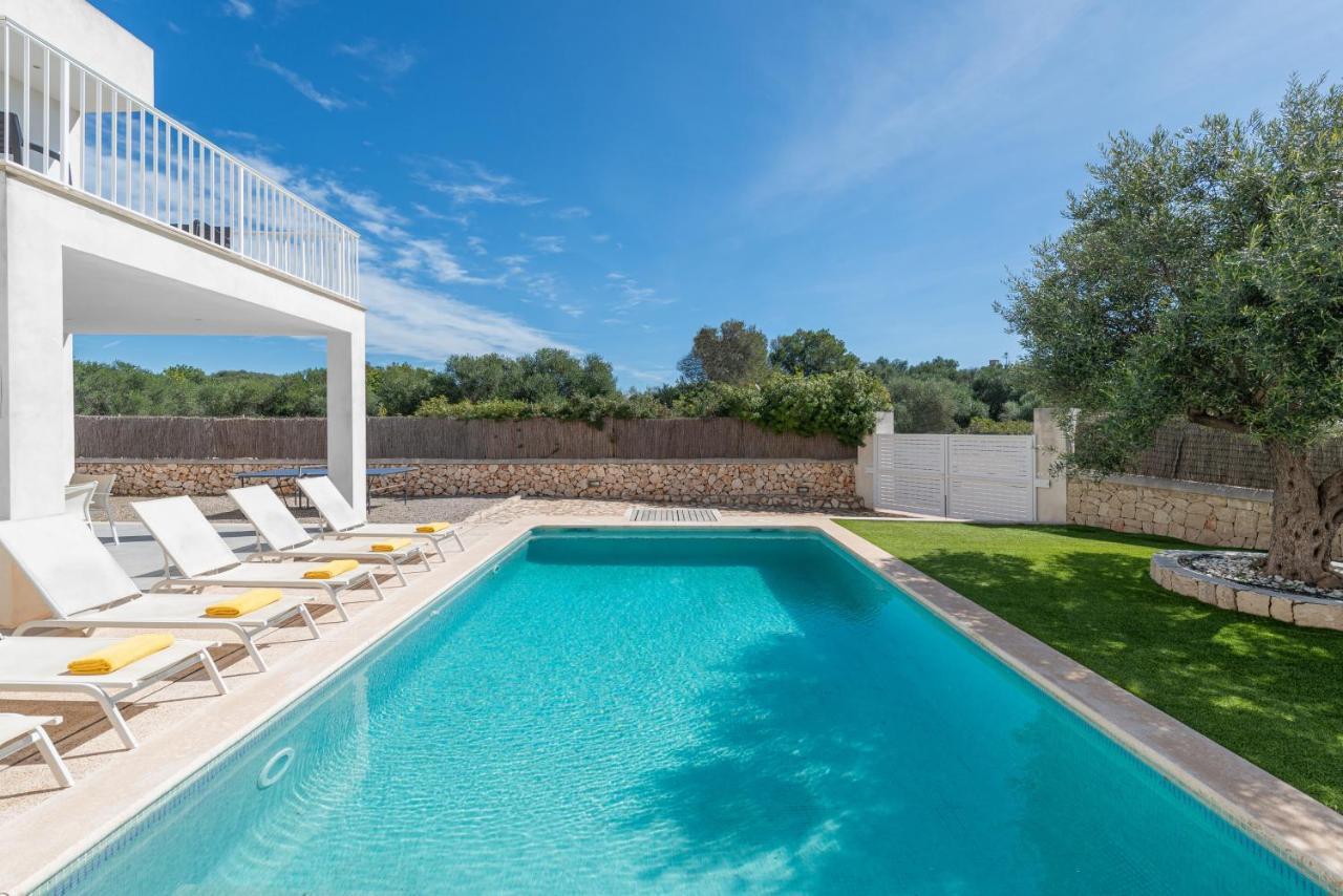 Ferienhaus Stunning Marianella Gris, Pool, Bbq, Ac, Free Wifi