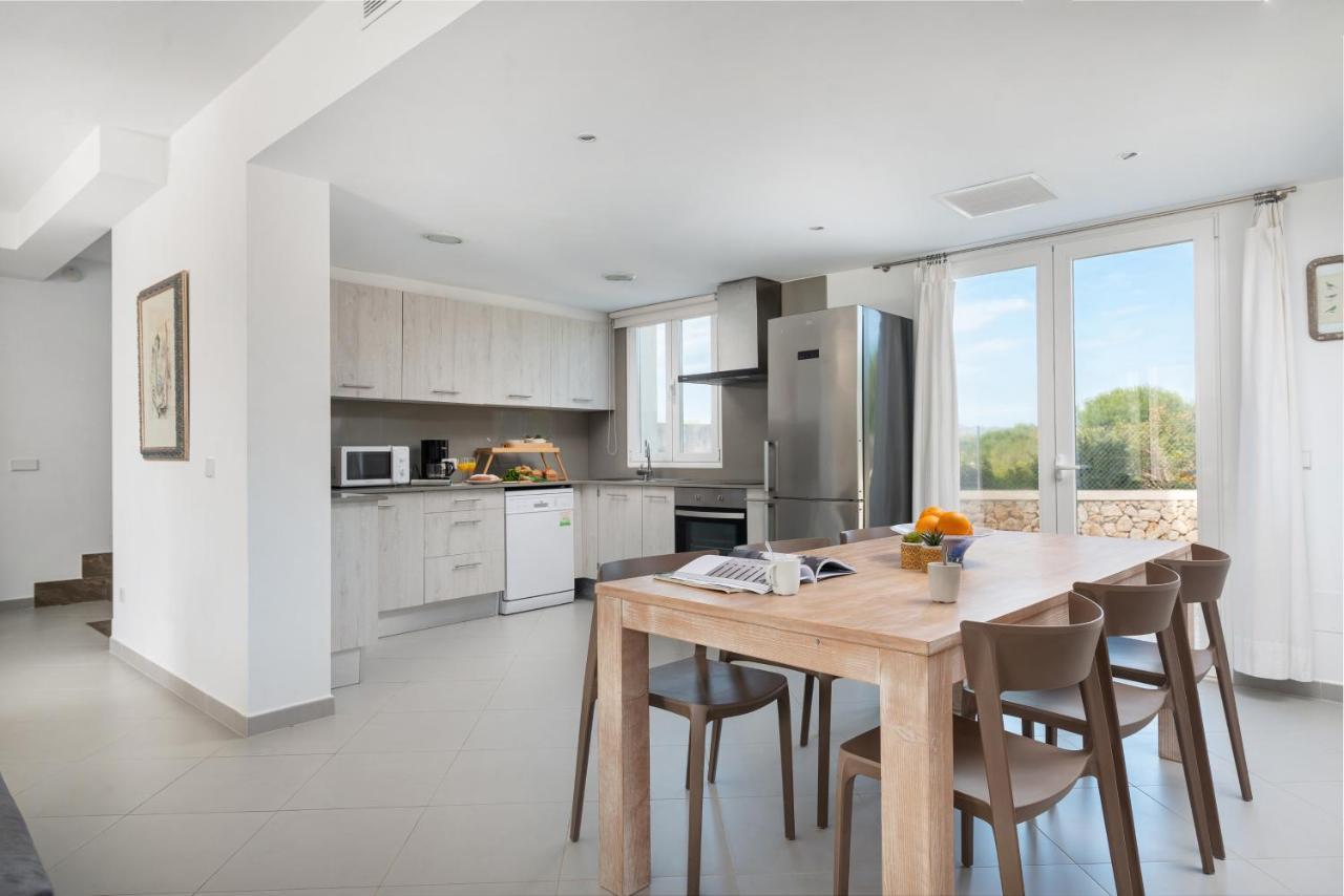 Stunning Marianella Gris, Pool, Bbq, Ac, Free Wifi Vakantiehuis Cala D´Or